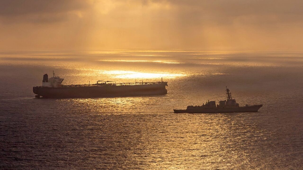 US fires on Iranian tankers as peace talks hang in balance