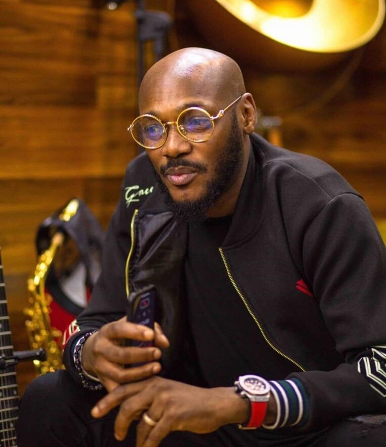 2face Idibia bows to pressure, celebrates son’s graduation amid backlash