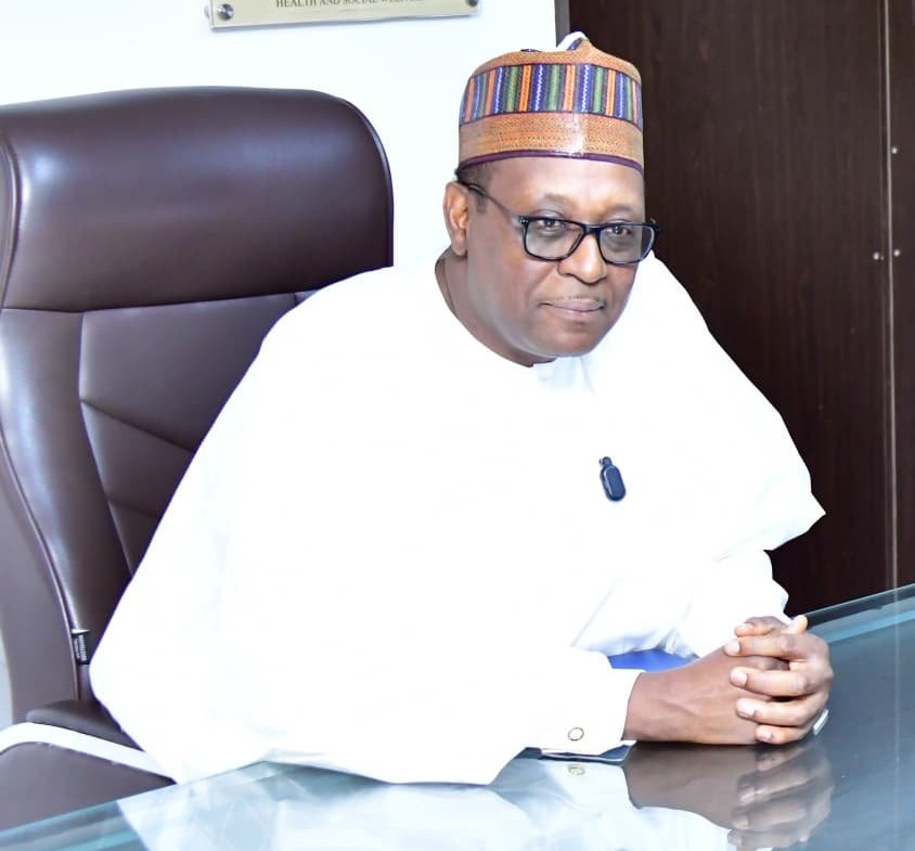 Ebola alert: FG tightens airport, border screening