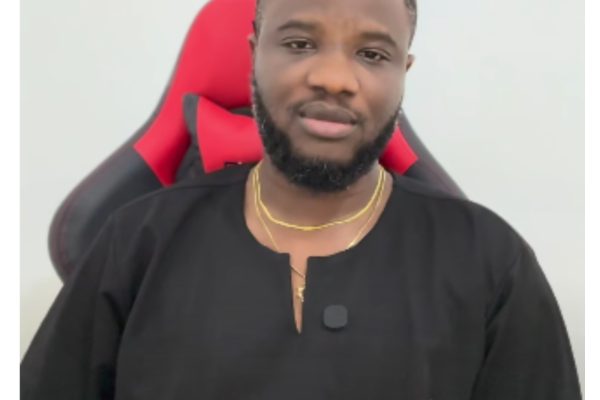 Broda Mike, Mario Wazobia call for Veryblackman’s arrest for threatening to kill DeeOne