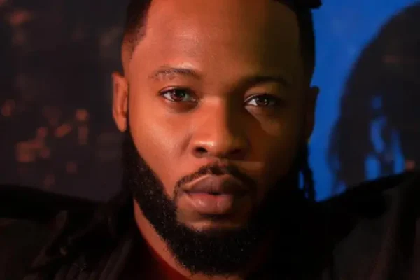 Why I can’t commit to one woman – Singer Flavour