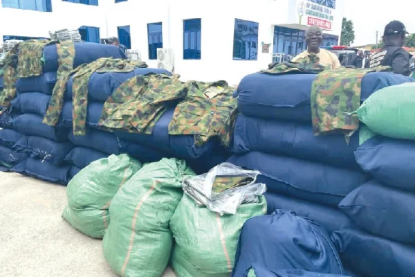 Lagos Police intercept 47 sacks of military uniforms