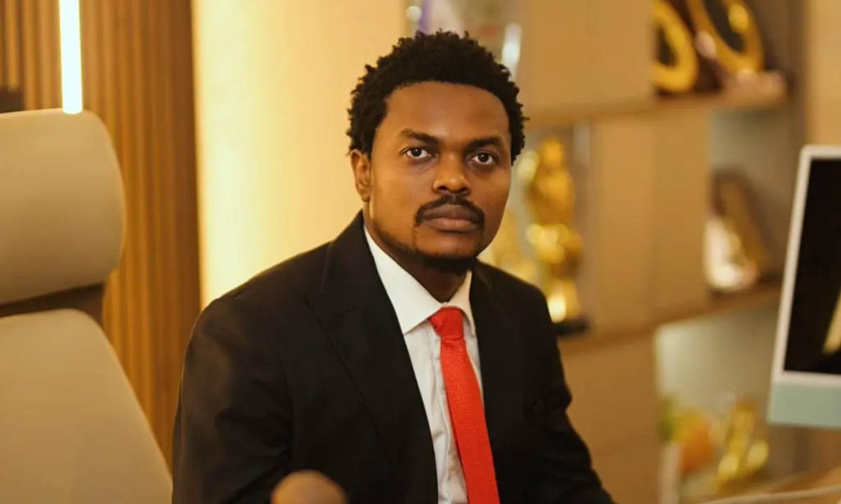 ‘Don’t rush to marry, marriage not achievement’ – B-Lord