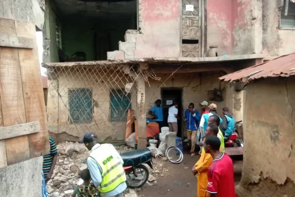 Kwara govt orders immediate demolition of unsafe building in Ilorin