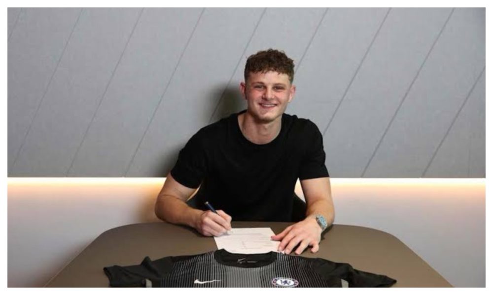 TRANSFER: Chelsea announce deal for Merrick