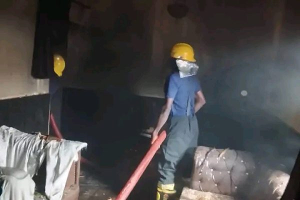 Kwara Firefighters contain residential fire in Ilorin, prevent major disaster