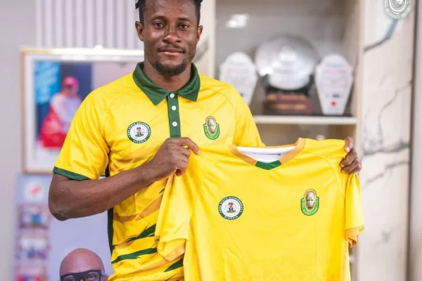 TRANSFER: Super Eagles goalkeeper returns to Bendel Insurance