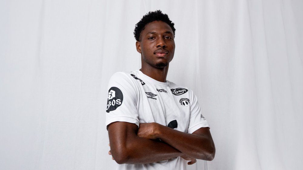 TRANSFER: Nigerian striker moves to Norwegian club, Sogndal