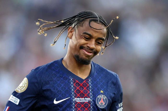 TRANSFER: Bradley Barcola told to reject Arsenal