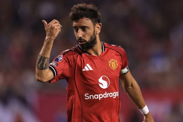 EPL: Bruno Fernandes blames Man Utd players for 2-0 defeat to Hull City