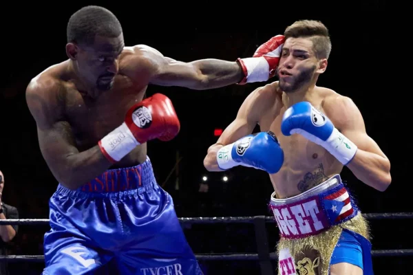 Ex-Puerto Rican boxer Prichard Colón dies at 33