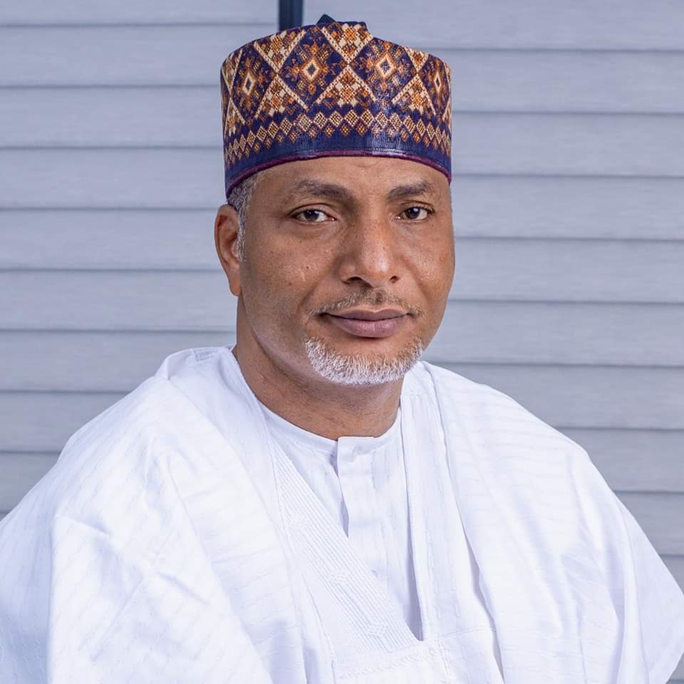 Kwara senator picks PDP senatorial ticket hours after dumping APC