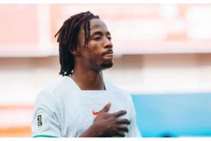 Carabao Cup: Benjamin Fredrick poised for Brentford debut