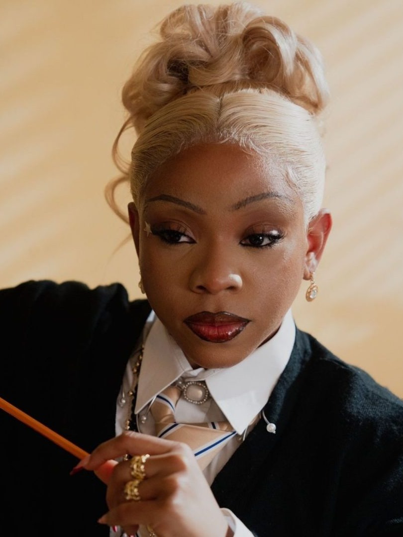 Why it’s harder for female artists to be successful – Fave