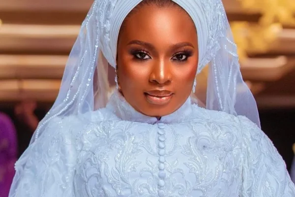 ‘Not every marriage is toxic’ – Actress Mo Bimpe fires back at critics